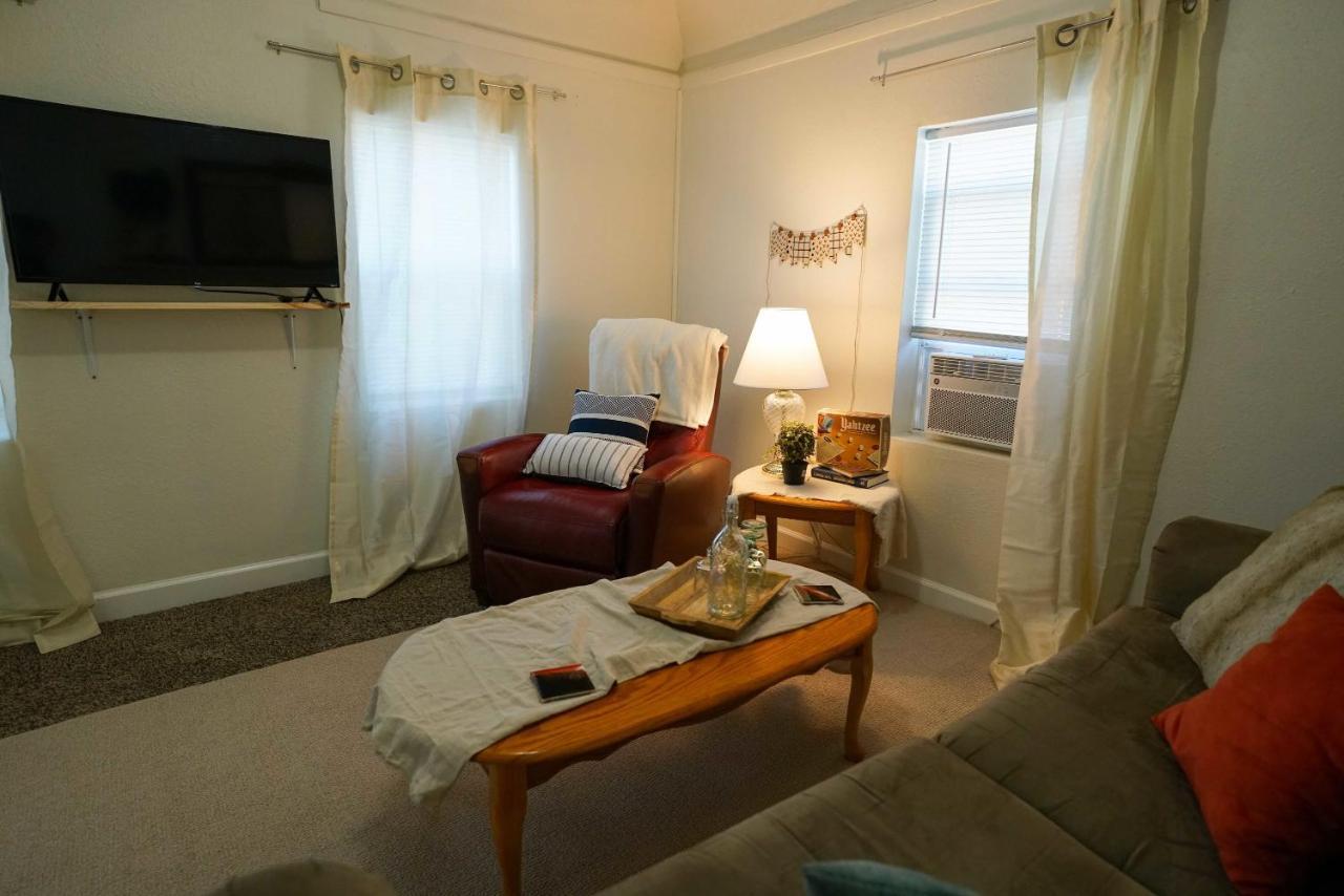 2 Bedroom Apartment Near Ndsu And Downtown Fargo Buitenkant foto